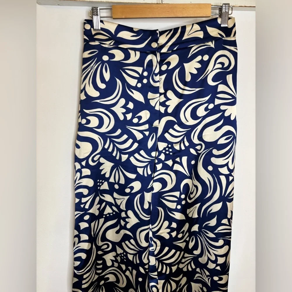 House of Harlow 1960 Blue Cream Patterned Satin Wide Leg Pants - Picture 8 of 10